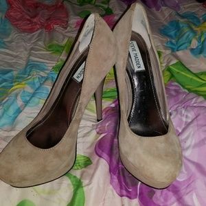 Steve Madden "Caryssa" Tan size 8
